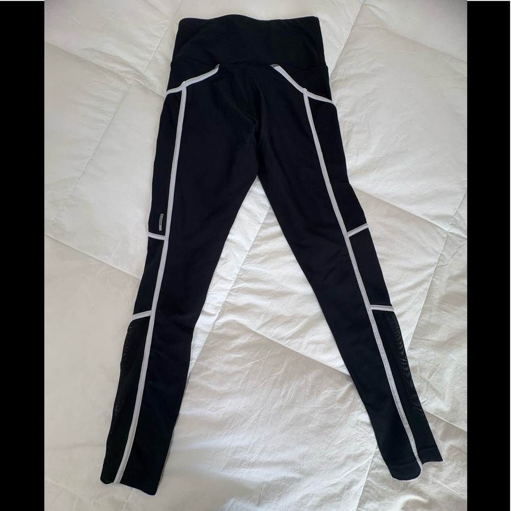 Mondetta workout leggings